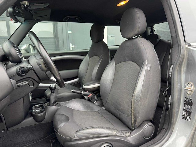 Mini mini 1.6 cooper s chili 2009 | rg-267-h iaw - afbeelding 22 van  25