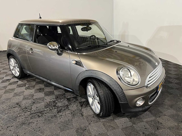 Mini mini 1.6 one holl. st, 4-szf-25 - afbeelding 11 van  14