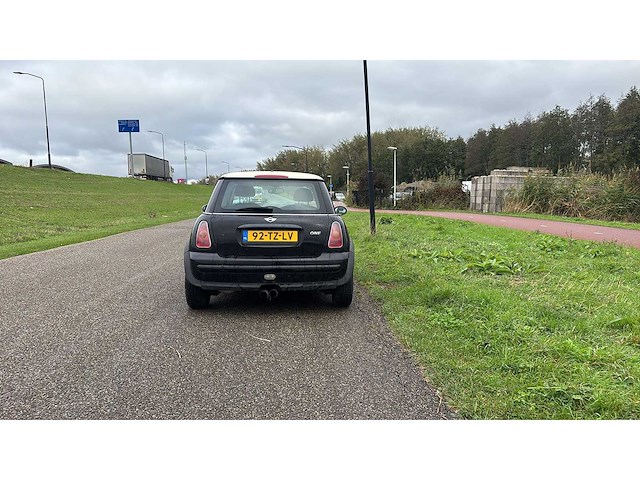 Mini mini 1.6 one salt 2001 | 92-tz-lv i - afbeelding 13 van  13