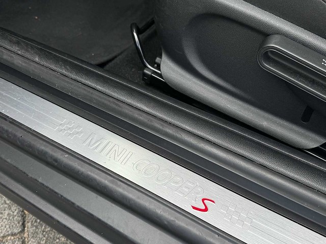 Mini mini 2.0 cooper s chili 2015 | 5-zst-59 - afbeelding 13 van  34