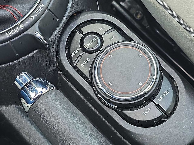 Mini mini 2.0 cooper s serious business 2015 | n-133-bp - afbeelding 18 van  33