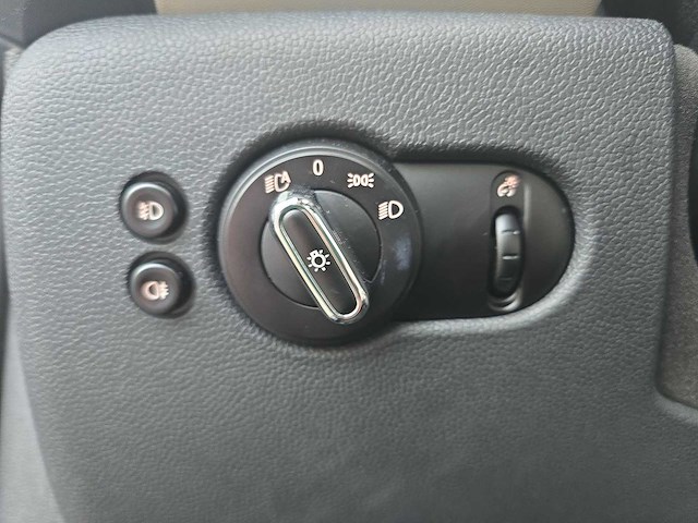 Mini mini 2.0 cooper s serious business 2015 | n-133-bp - afbeelding 21 van  33