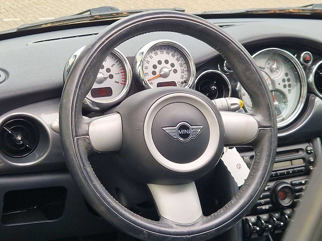 Mini mini cabrio 1.6 cooper | 3-kdn-13 - afbeelding 12 van  28