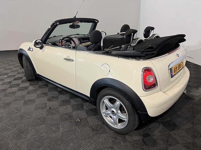 Mini mini cabrio 1.6 cooper chili, 69-jjf-2 - afbeelding 8 van  15