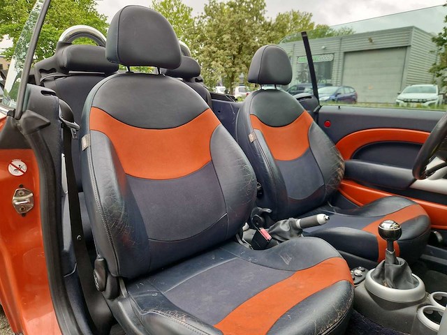 Mini mini cabrio 1.6 cooper pepper 2004 | 63-khp-7 - afbeelding 19 van  30