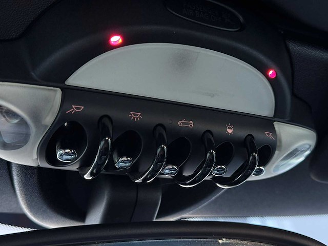 Mini mini cabrio 1.6 cooper s chili 2009 | 75-kbj-1 iaw - afbeelding 5 van  22