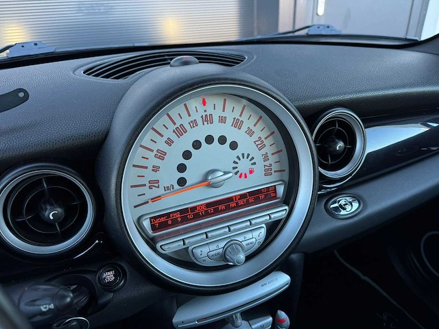 Mini mini cabrio 1.6 cooper s chili 2009 | 75-kbj-1 iaw - afbeelding 22 van  22