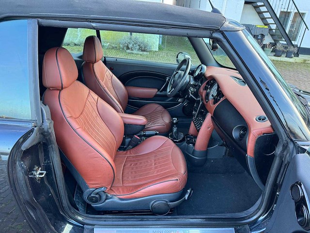 Mini mini cabrio 1.6 cooper s-pecial uitv. 52-zp-rh - afbeelding 29 van  33