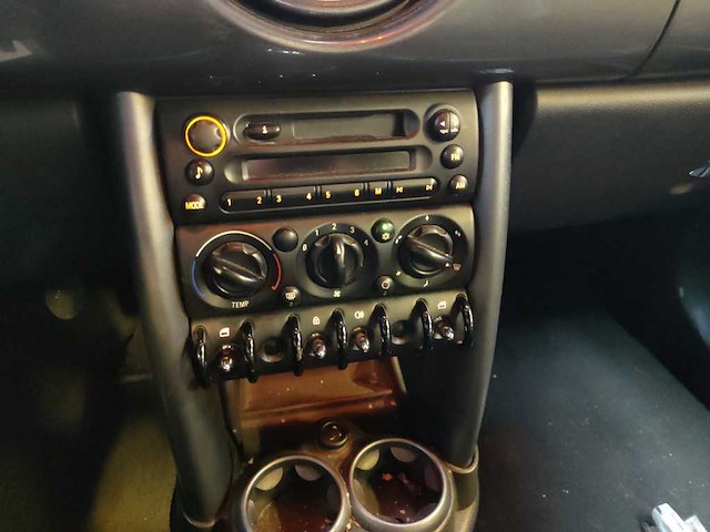 Mini mini cabrio 1.6 one pepper | 03-xvb-1 - afbeelding 13 van  14