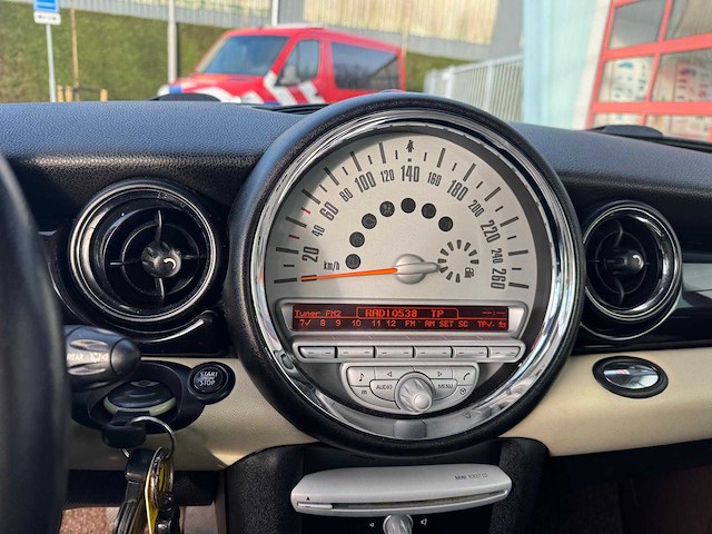 Mini mini clubman 1.6 cooper chili, 36-hvv-3 - afbeelding 35 van  40