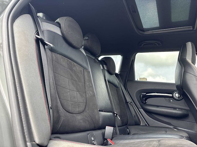 Mini mini clubman 2.0 jcw all4 | p-643-bv - afbeelding 20 van  27