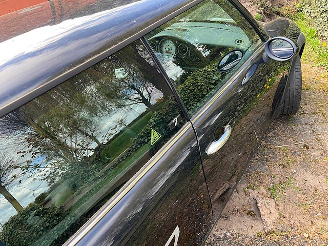 Mini mini personenauto - afbeelding 7 van  26