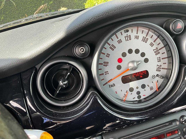 Mini mini personenauto - afbeelding 15 van  26