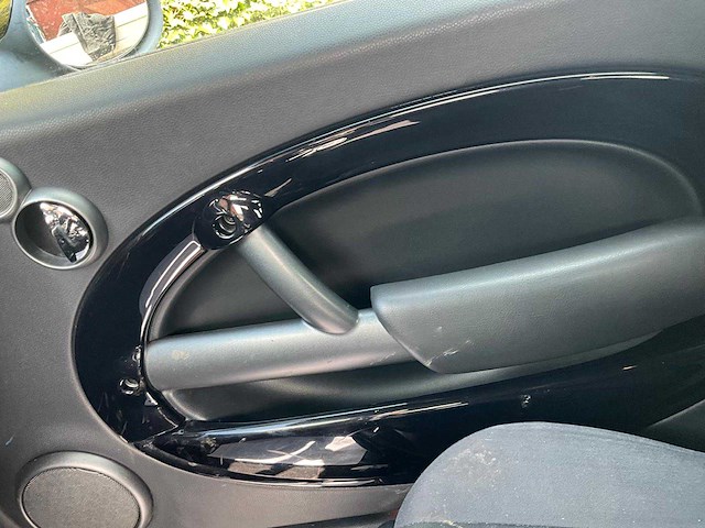 Mini mini personenauto - afbeelding 21 van  26