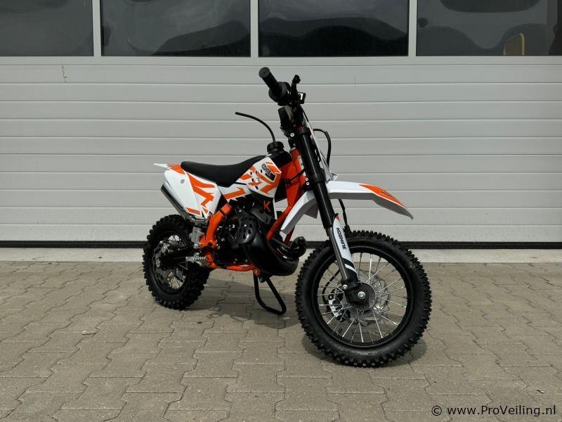 Veiling van diverse quads, crossmotoren & gereedschappen