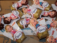 Mini poppetje mix geleverd klein 2 stusk in ds 2 - afbeelding 5 van  5