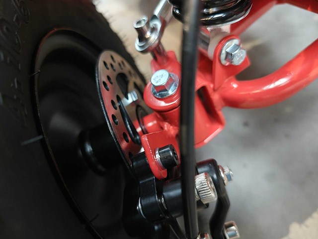 Mini quad electrisch 800 watt rood - afbeelding 1 van  2