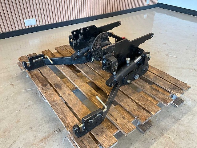Mini tractor fronthefinrichting - afbeelding 1 van  8