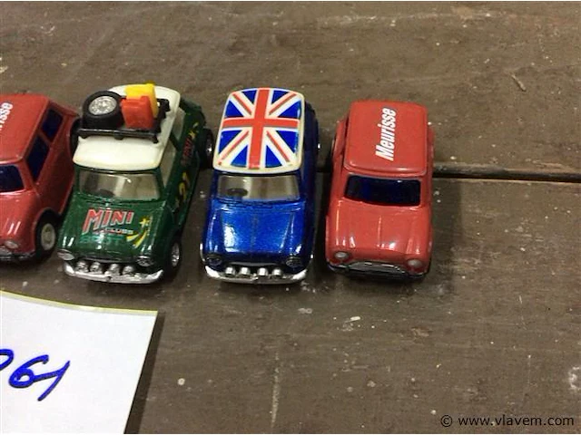 Mini - afbeelding 3 van  3