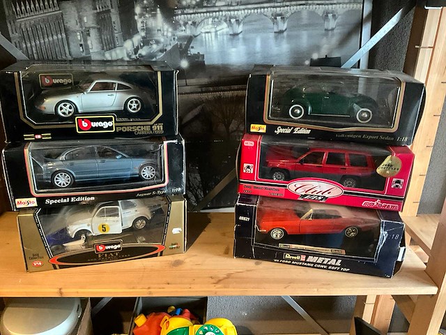 Miniatuur auto’s (6x) - afbeelding 1 van  8