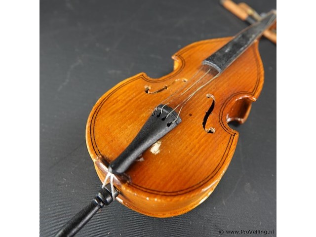 Miniatuur houten cello - afbeelding 5 van  5