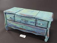 Miniatuur meubel speeldoos, maar werkt niet) - afbeelding 1 van  5