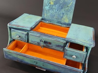 Miniatuur meubel speeldoos, maar werkt niet) - afbeelding 4 van  5