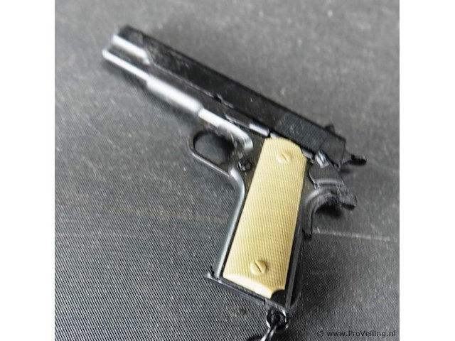 Miniatuur pistool - afbeelding 2 van  3