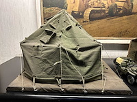 Miniatuur tenten en legerjeep - afbeelding 3 van  6