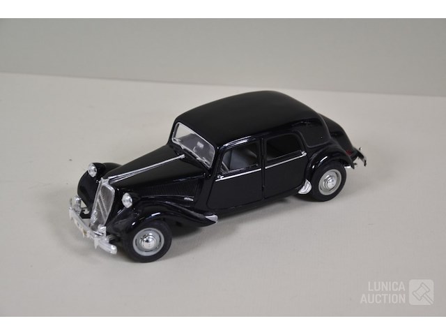 Miniatuurauto's - afbeelding 3 van  10