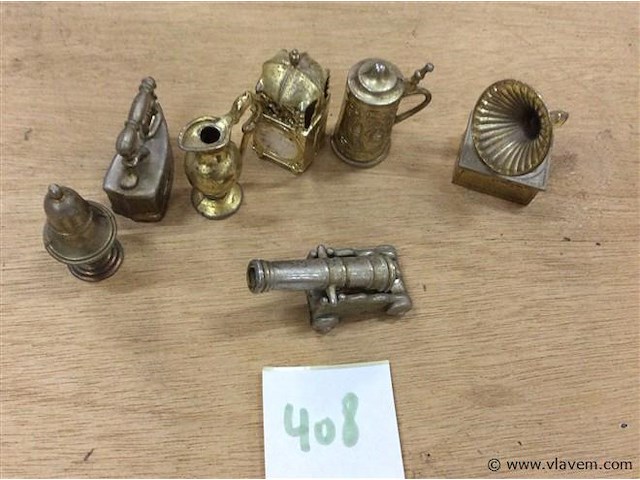 Miniatuurtjes ( koper ) - afbeelding 1 van  3