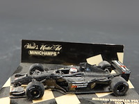 Minichamps 1:43 schaalmodel van de minardi european ps01, specifiek de testauto bestuurd door jos verstappen in valencia in 2003. - afbeelding 2 van  5