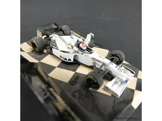 Minichamps 1:43 schaalmodel van de tyrrell ford 025. - afbeelding 4 van  5