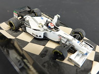 Minichamps 1:43 schaalmodel van de tyrrell ford 025. - afbeelding 4 van  5