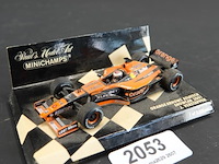 Minichamps schaalmodel (schaal 1:43) orange arrows asiatech a22 formule 1-auto uit 2001, bestuurd door jos verstappen. - afbeelding 1 van  5