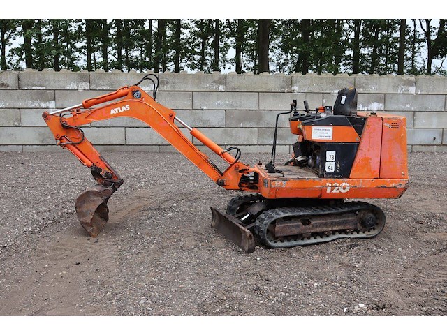 Minigraver atlas 120 diesel 36.5kw 1990 - afbeelding 1 van  1