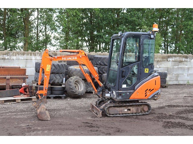 Minigraver hitachi zaxis zx14-3 clr diesel 11kw 2009 - afbeelding 1 van  1