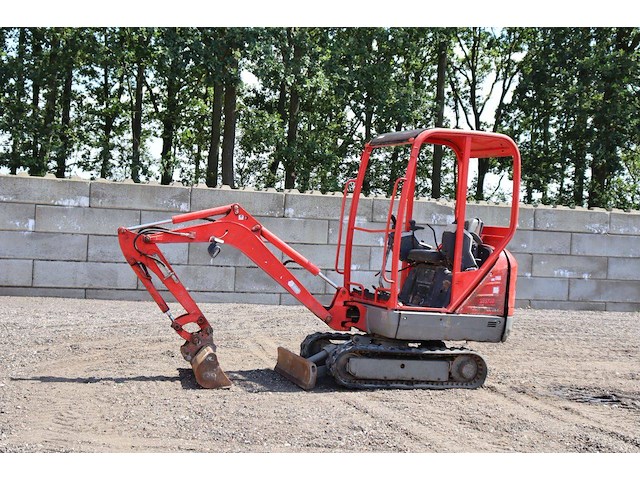 Minigraver neuson et16 diesel 13.2kw - afbeelding 1 van  1