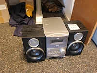 Minitoren jvc met twee speakers