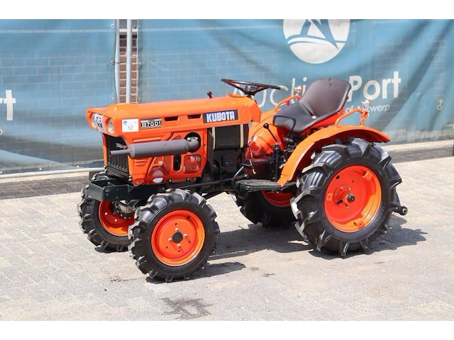 Minitractor kubota b7001 diesel - afbeelding 1 van  1