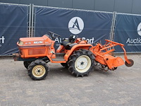 Minitractor kubota bulltra b1-15 diesel 15pk met grondfrees