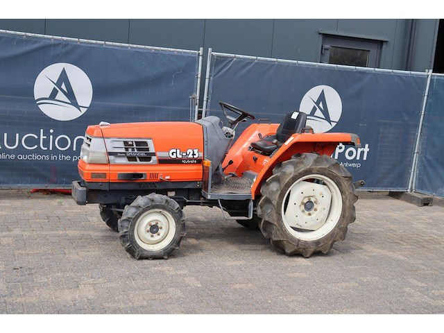 Minitractor kubota gl23 diesel 23pk - afbeelding 1 van  1