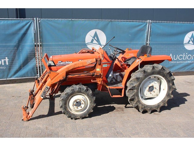 Minitractor kubota zl1-255 diesel 24pk met voorlader - afbeelding 1 van  1