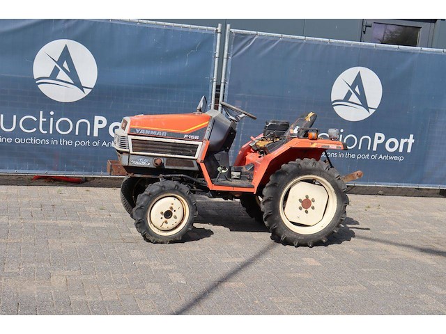 Minitractor yanmar f155d diesel 15.5pk - afbeelding 1 van  1