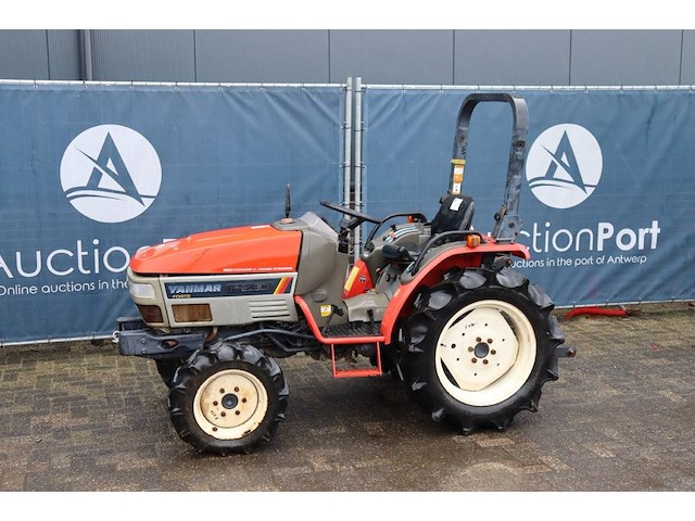 Minitractor yanmar f230 forte diesel 22pk - afbeelding 1 van  1