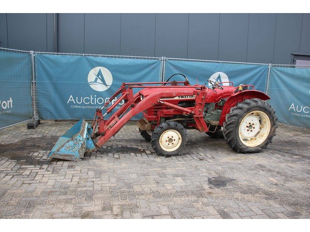 Minitractor yanmar ym3110d diesel 37pk met voorlader - afbeelding 1 van  1