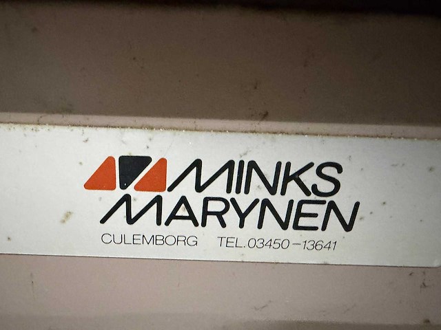 Minks marynen - gebaksvitrine - afbeelding 4 van  6