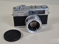 Minolta hi matic 9 camera