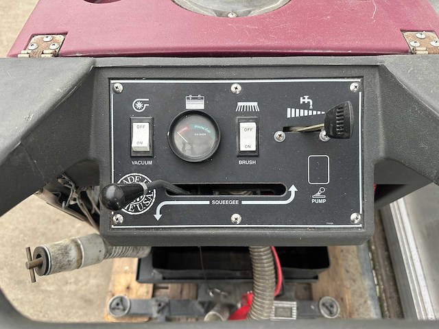 Minuteman 200 schrobmachine - afbeelding 4 van  6