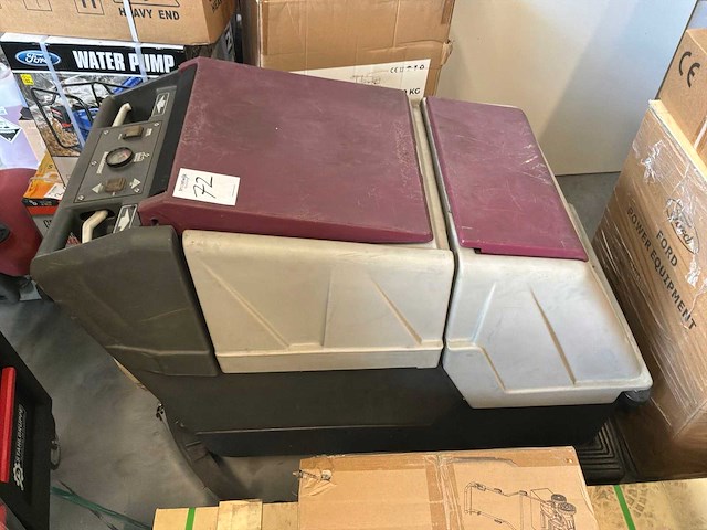 Minuteman mc260026ce schrobmachine - afbeelding 2 van  4